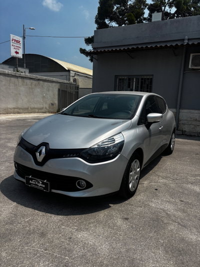 Renault Clio 1.5 dCi 8V 75CV Start&Stop 5 porte Wave (2)