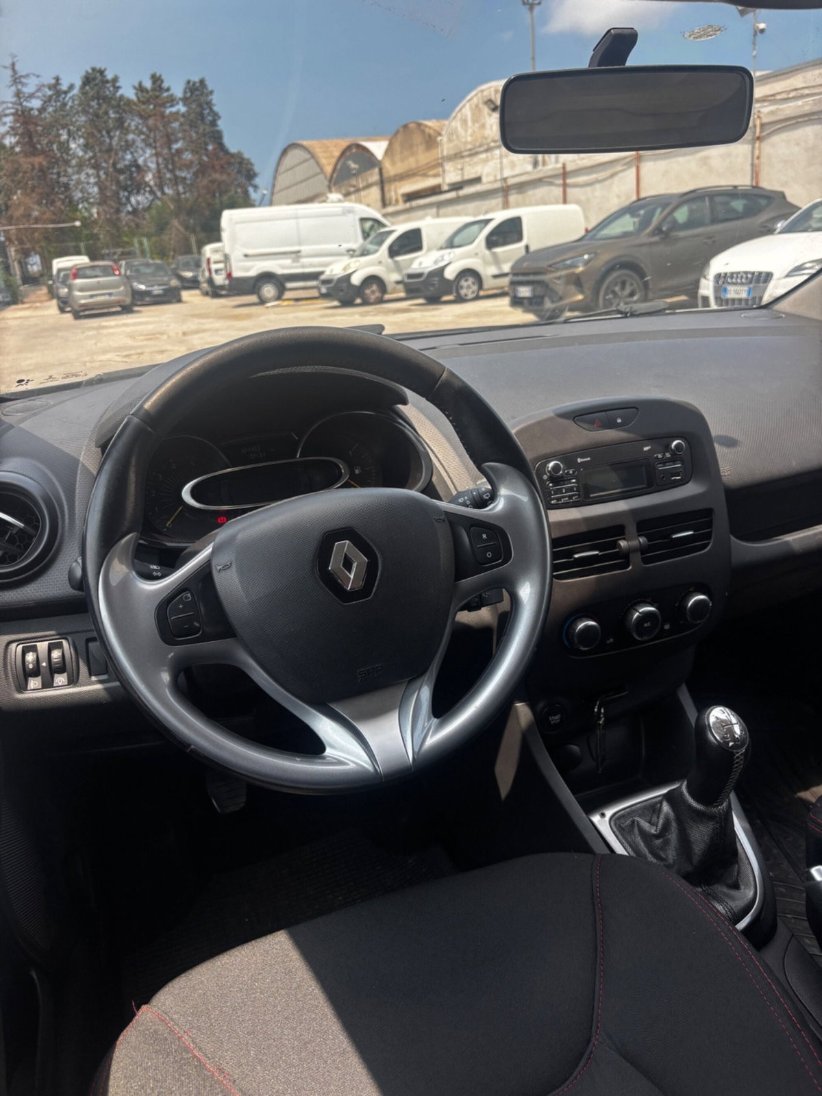 Renault Clio 1.5 dCi 8V 75CV Start&Stop 5 porte Wave (6)