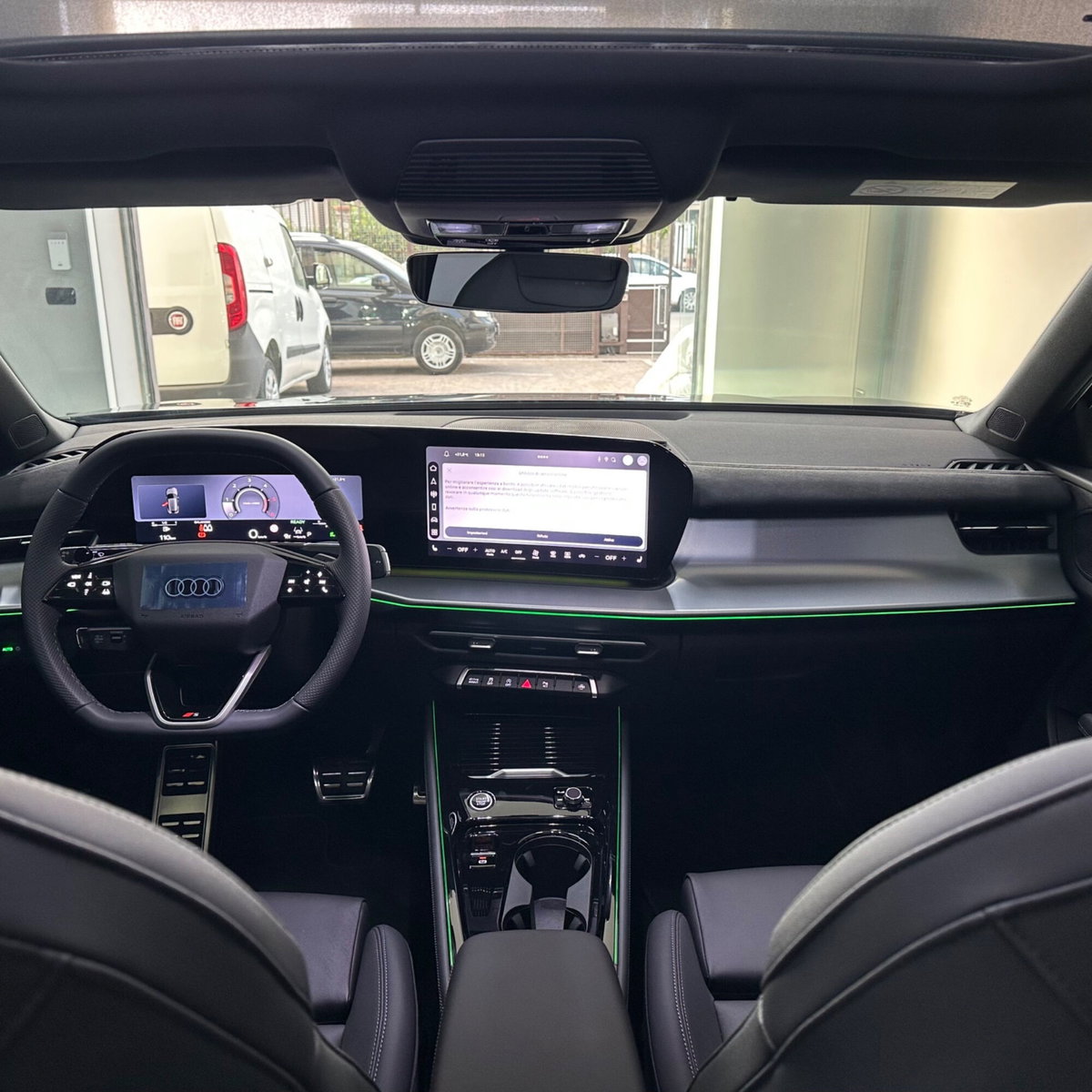 Audi Q3 Sportback 40 2.0 tdi Identity Black quattro 193cv s-tronic (10)