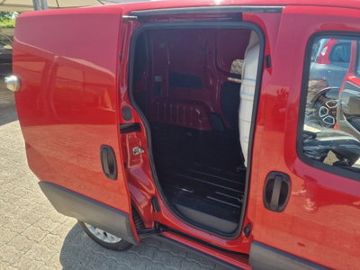 Fiat Fiorino Furgone cargo 1.3 mjt 95cv Adventure (10)