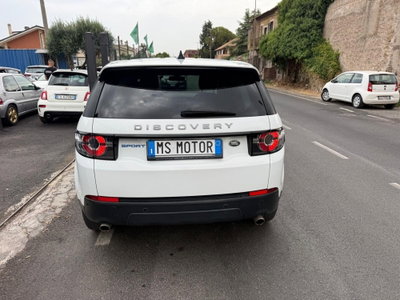 Land Rover Discovery Sport 2.0 TD4 150 CV HSE Luxury (11)