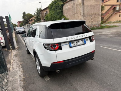 Land Rover Discovery Sport 2.0 TD4 150 CV HSE Luxury (12)