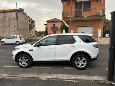 Land Rover Discovery Sport 2.0 TD4 150 CV HSE Luxury (13)