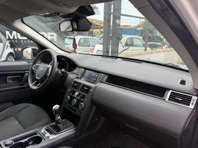 Land Rover Discovery Sport 2.0 TD4 150 CV HSE Luxury (7)