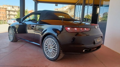 Alfa Romeo Spider 2.4 JTDm Exclusive (6)