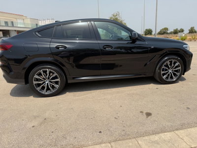 BMW X6 xDrive30d 48V Msport (2)