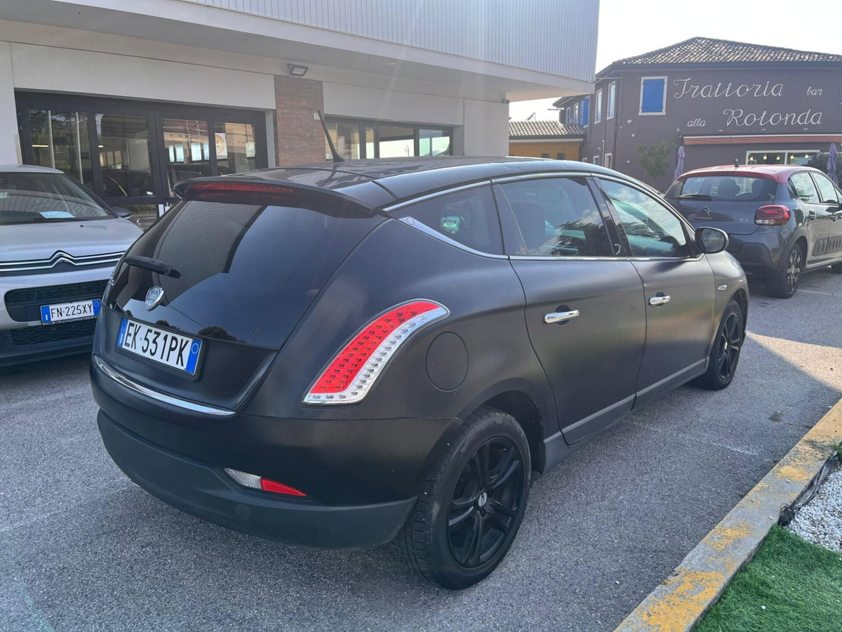 Lancia Delta 1.6 MJT DPF Selectronic Platinum (4)