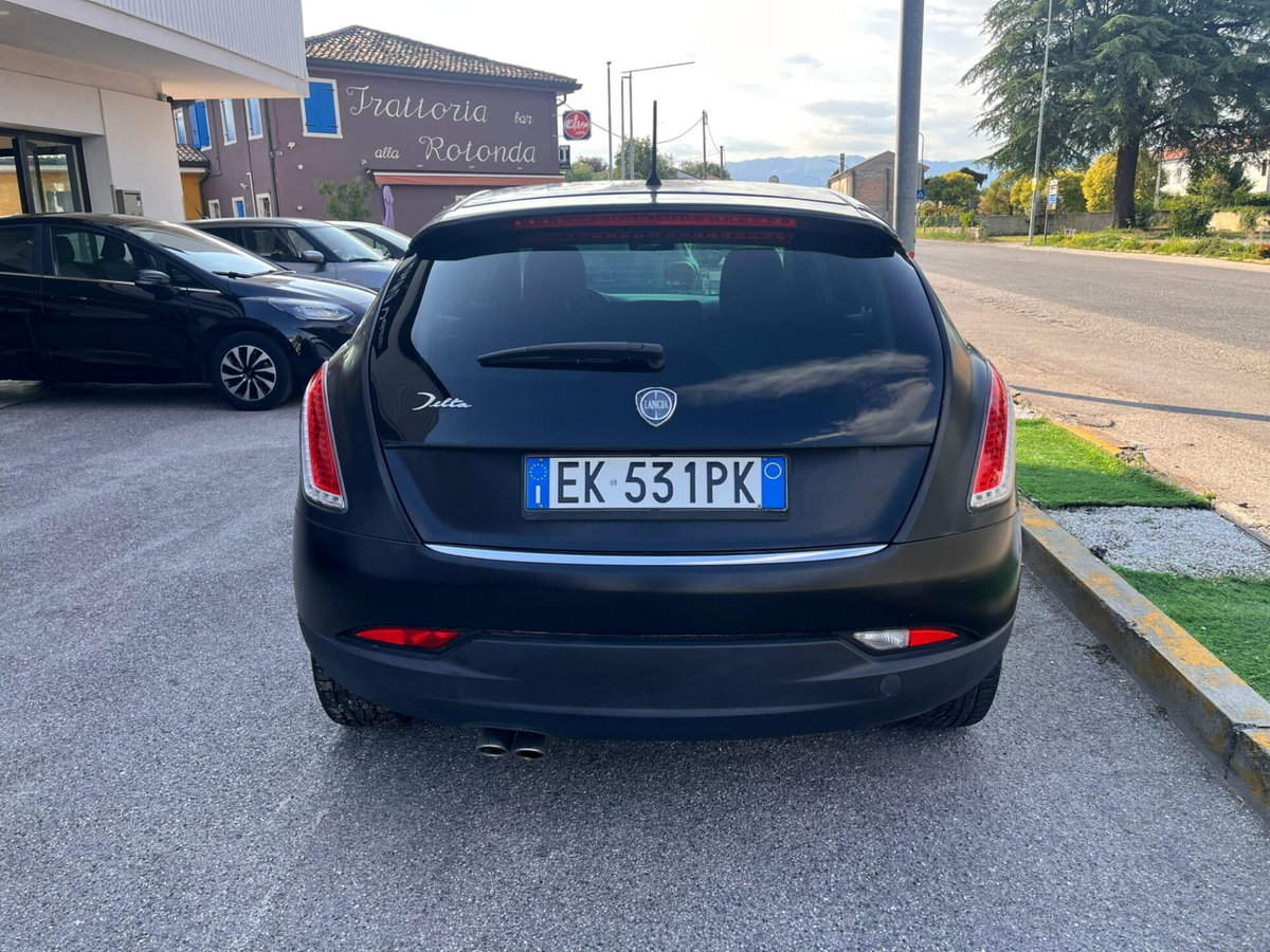 Lancia Delta 1.6 MJT DPF Selectronic Platinum (5)