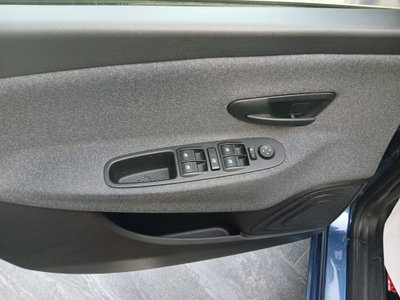 Lancia Ypsilon 1.0 FireFly 5 porte S&S Hybrid Ecochic Silver (15)