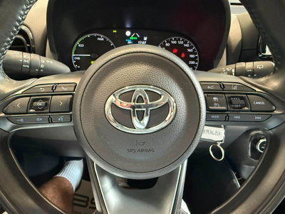 Toyota Yaris 1.5 Hybrid 5 porte Lounge (12)