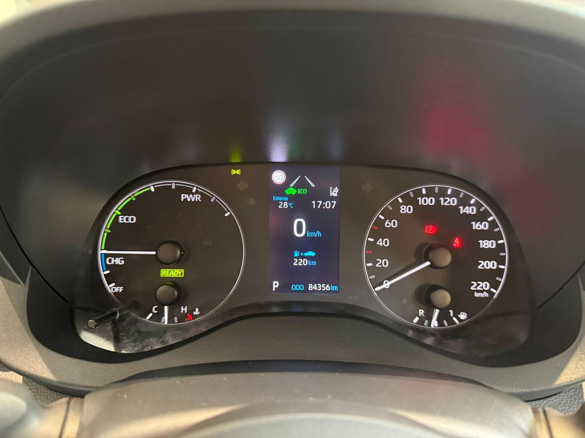 Toyota Yaris 1.5 Hybrid 5 porte Lounge (13)