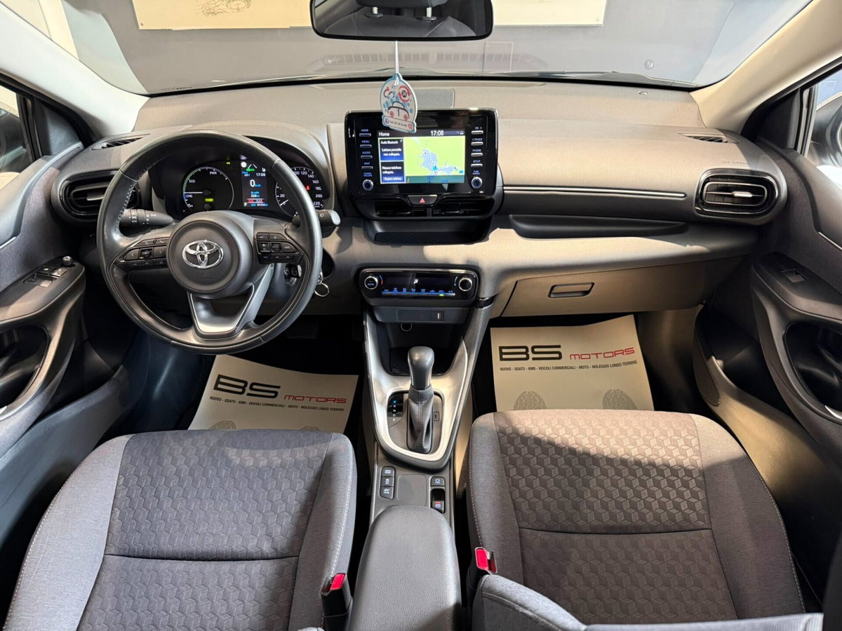 Toyota Yaris 1.5 Hybrid 5 porte Lounge (18)