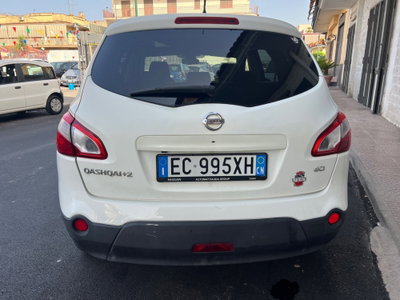 Nissan Qashqai 2.0 dCi DPF Tekna (6)