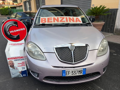 Lancia Ypsilon 1.2 Diva (5)