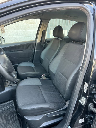 Peugeot 207 8V 75CV 5p. Access ECO GPL (8)