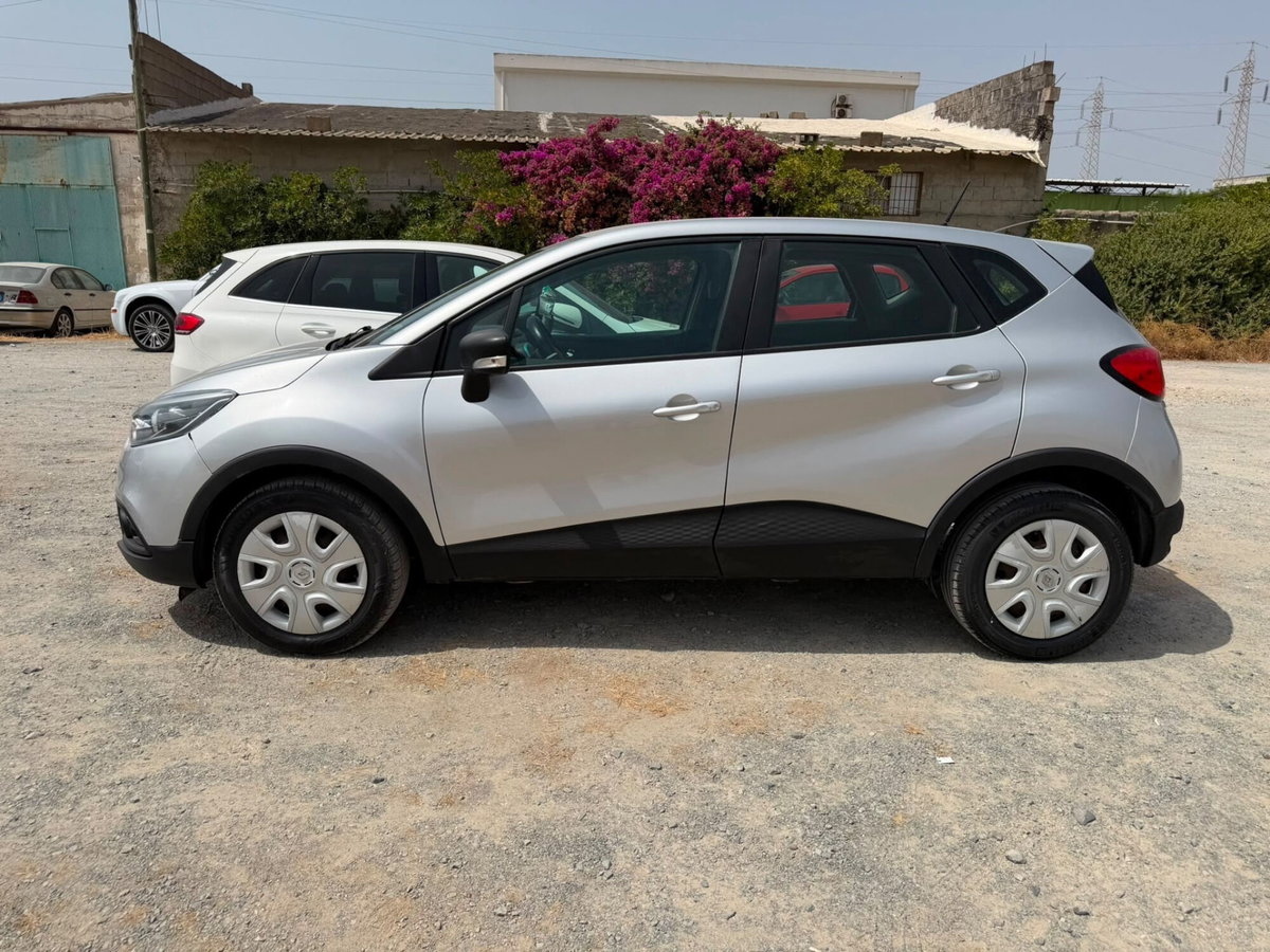 Renault Captur TCe 12V 90 CV Start&Stop Energy Zen (3)