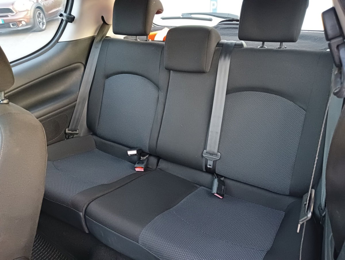 Peugeot 206 HDi 70CV FAP 3p. Trendy (10)