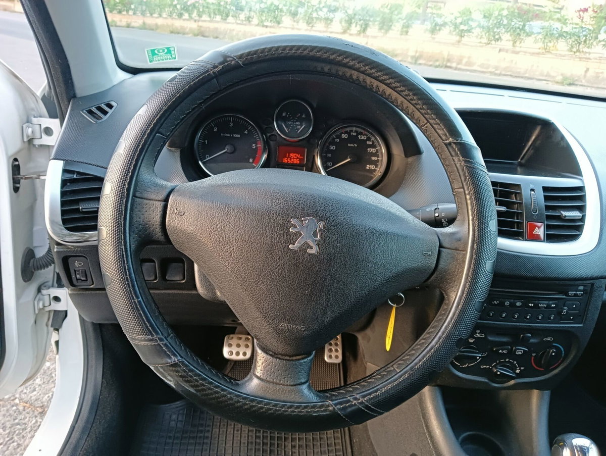 Peugeot 206 HDi 70CV FAP 3p. Trendy (8)