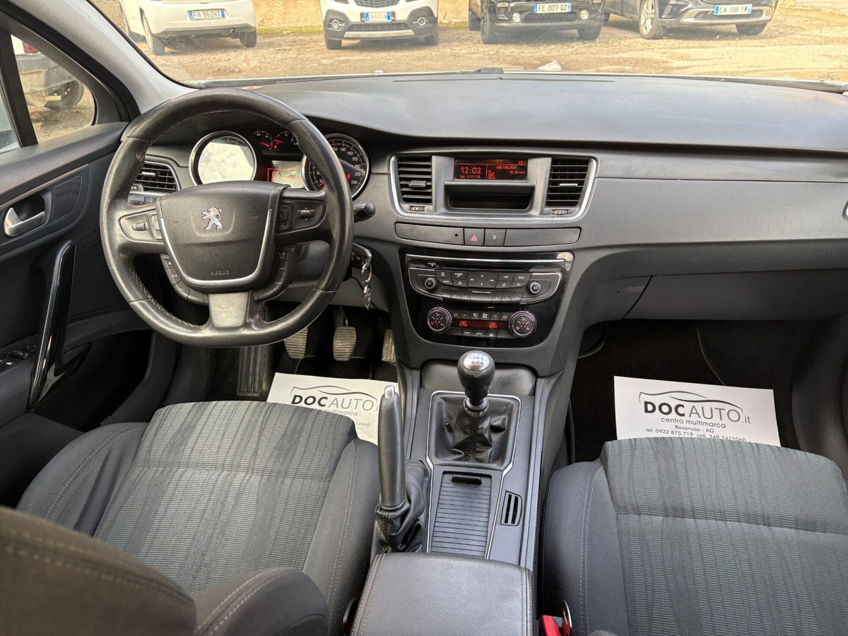 Peugeot 508 SW 2.0 HDi 140CV Access (10)