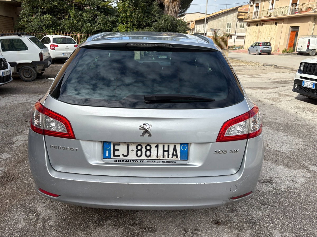 Peugeot 508 SW 2.0 HDi 140CV Access (5)