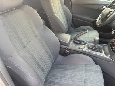 Peugeot 508 SW 2.0 HDi 140CV Access (8)