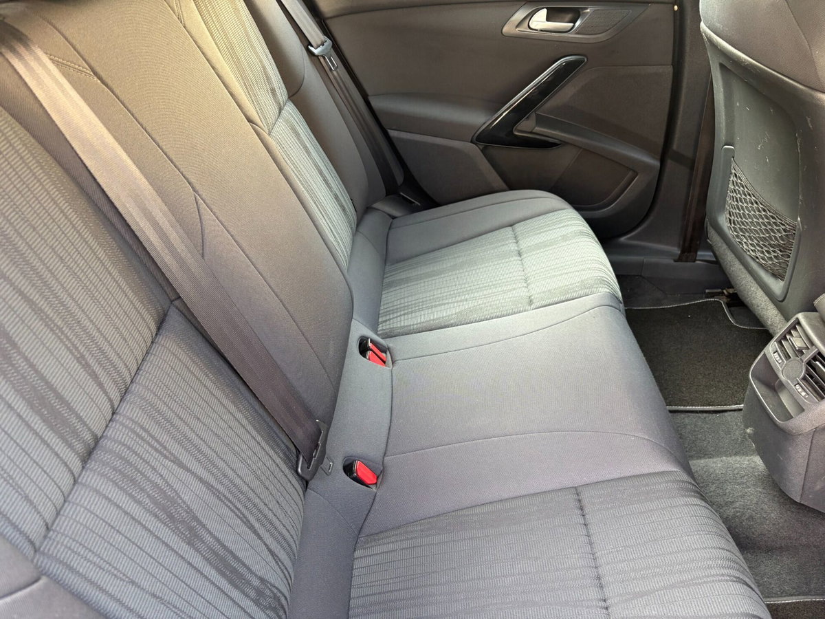 Peugeot 508 SW 2.0 HDi 140CV Access (9)