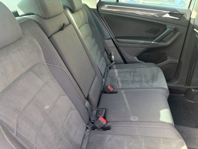 Volkswagen Tiguan Allspace 2.0 TDI SCR DSG 4MOTION R-Line (10)