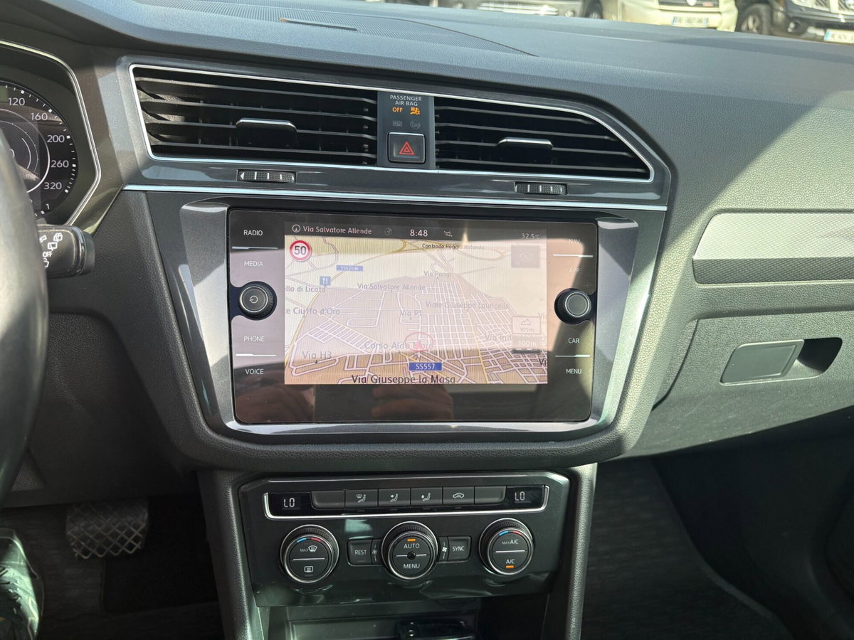 Volkswagen Tiguan Allspace 2.0 TDI SCR DSG 4MOTION R-Line (15)