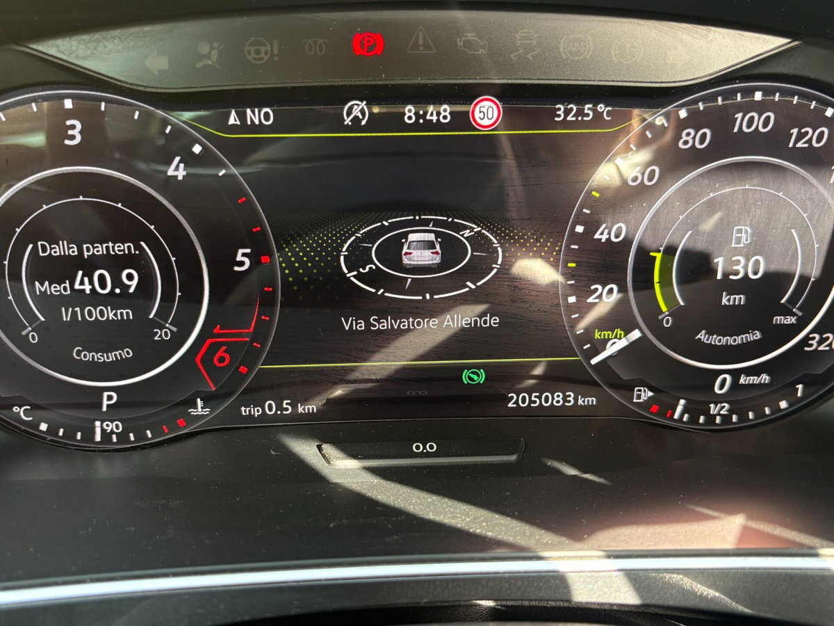 Volkswagen Tiguan Allspace 2.0 TDI SCR DSG 4MOTION R-Line (18)
