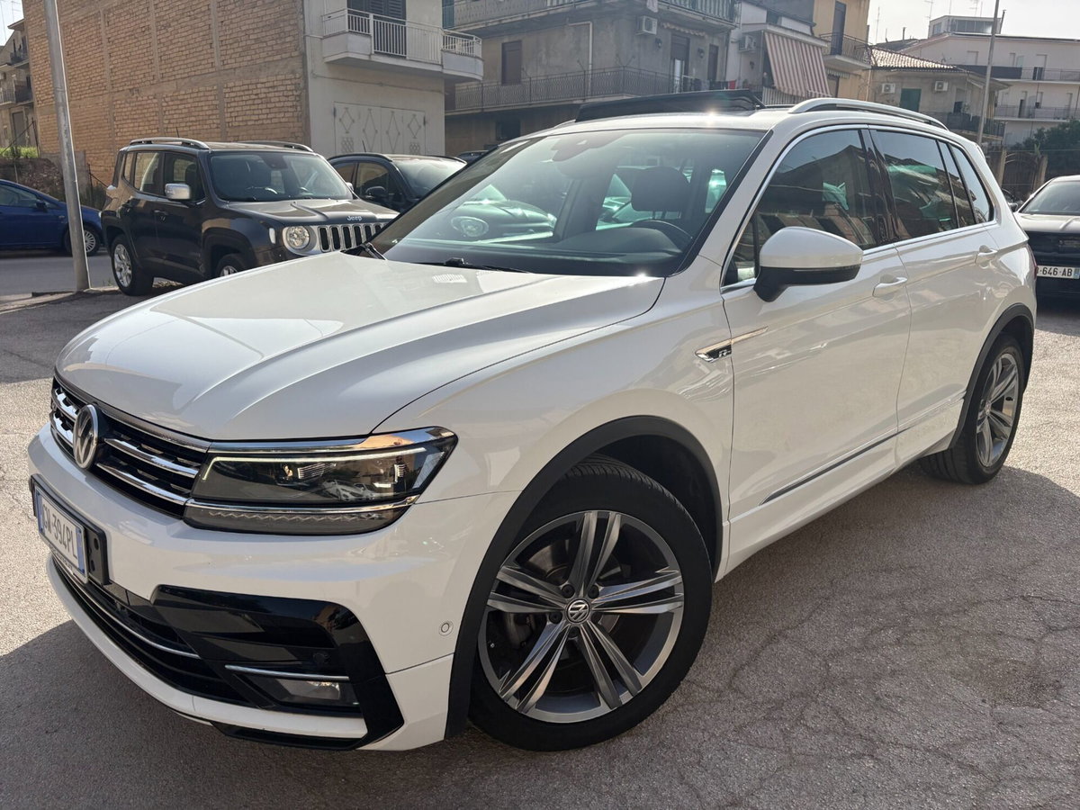 Volkswagen Tiguan Allspace 2.0 TDI SCR DSG 4MOTION R-Line (3)