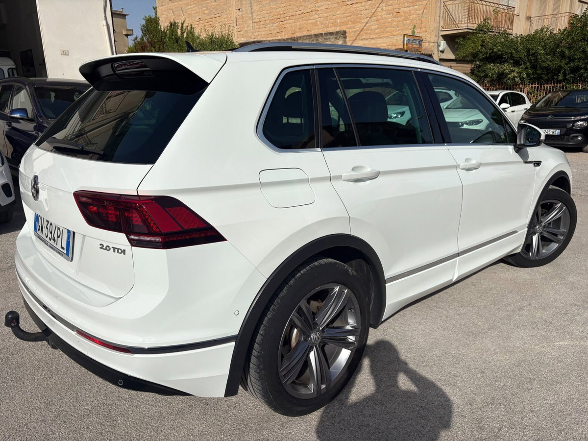 Volkswagen Tiguan Allspace 2.0 TDI SCR DSG 4MOTION R-Line (6)