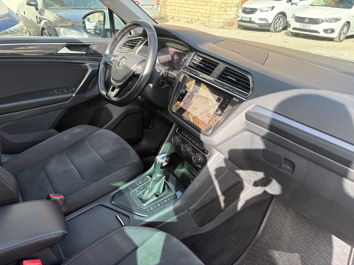 Volkswagen Tiguan Allspace 2.0 TDI SCR DSG 4MOTION R-Line (7)