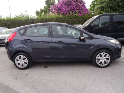 Ford Fiesta 1.2 60CV 5 porte Titanium (9)