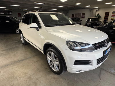 Volkswagen Touareg 3.0 TDI 245 CV tiptronic BlueMotion Techn. Executive usata