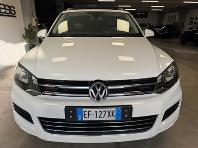 Volkswagen Touareg 3.0 TDI 245 CV tiptronic BlueMotion Techn. Executive (2)