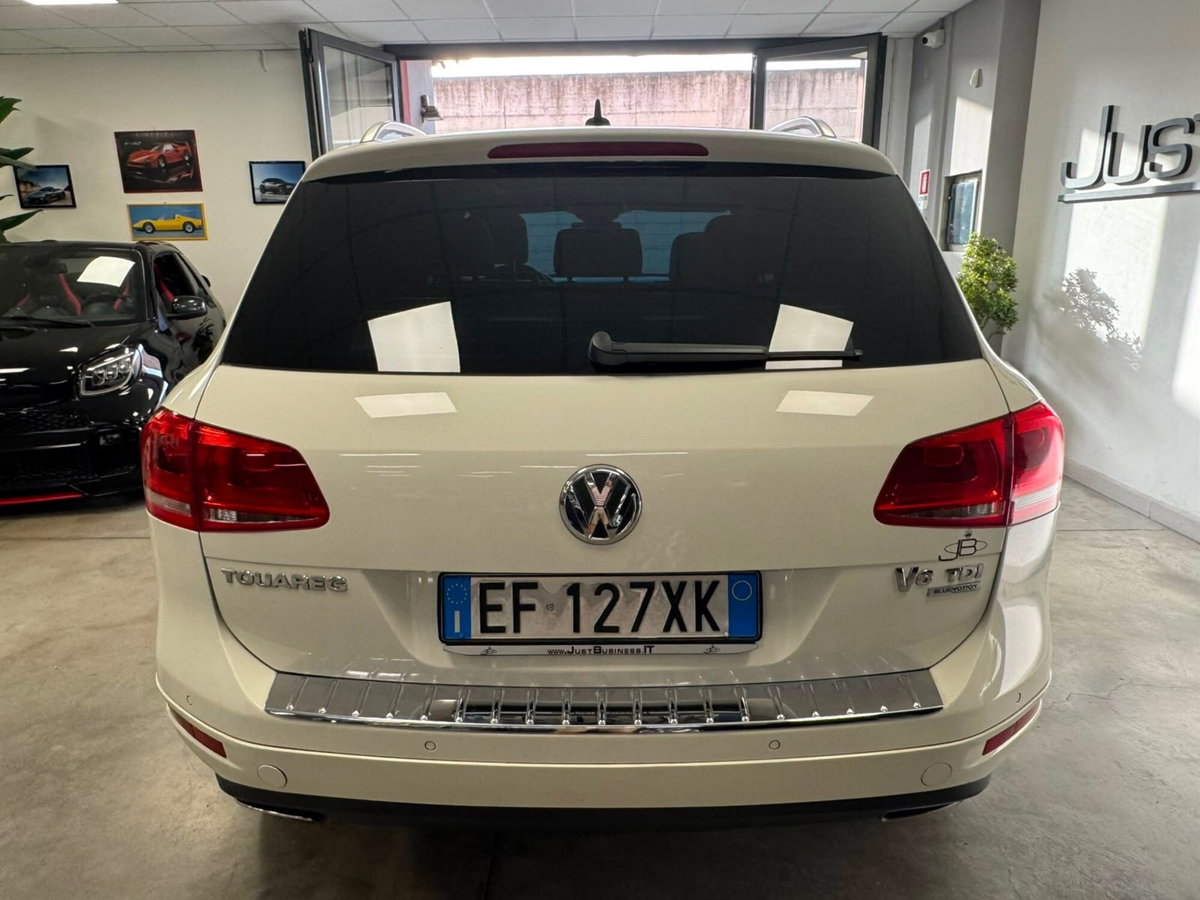 Volkswagen Touareg 3.0 TDI 245 CV tiptronic BlueMotion Techn. Executive (5)