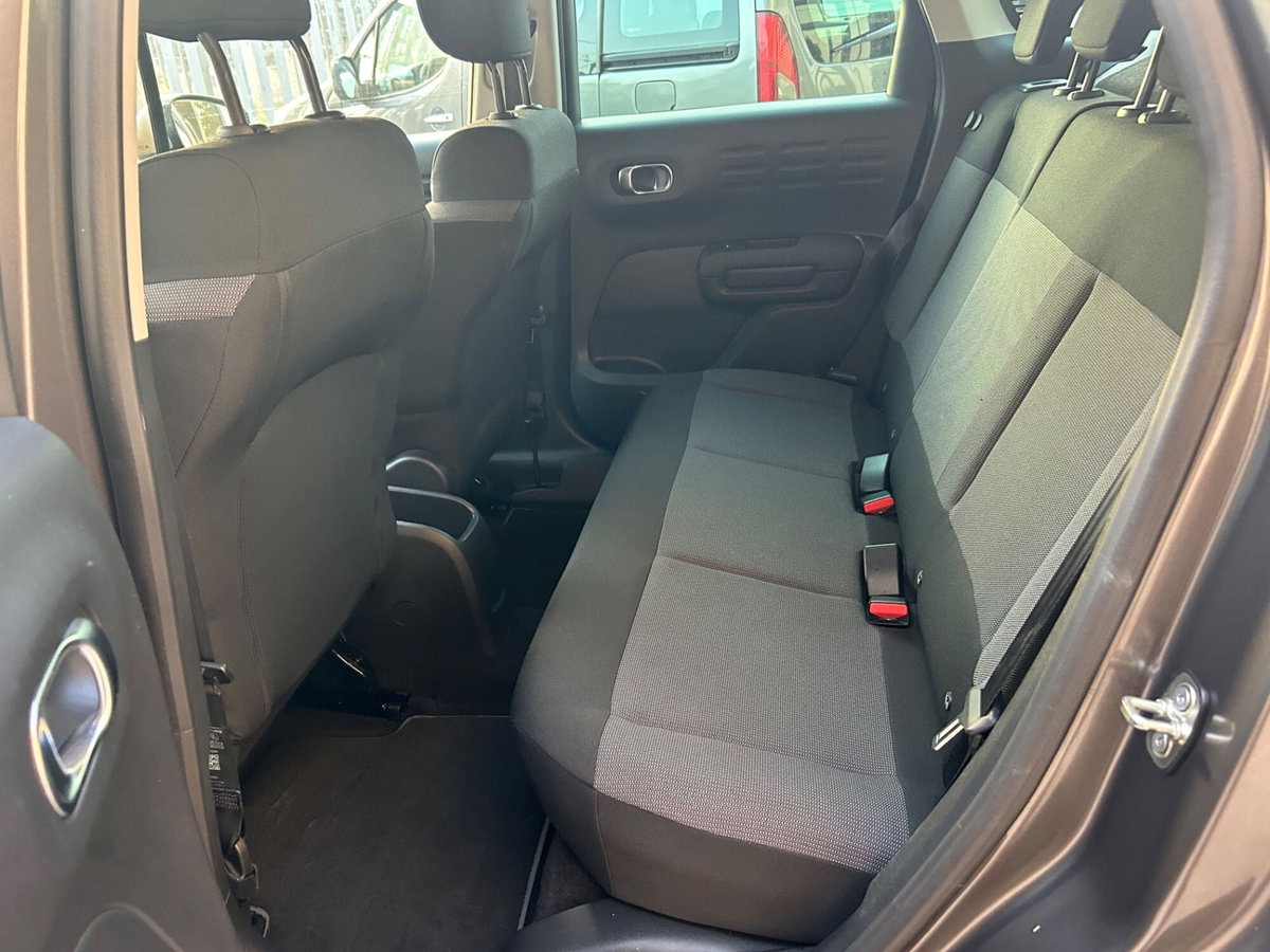 Citroen C3 Aircross BlueHDi 110 S&S C-Series (13)
