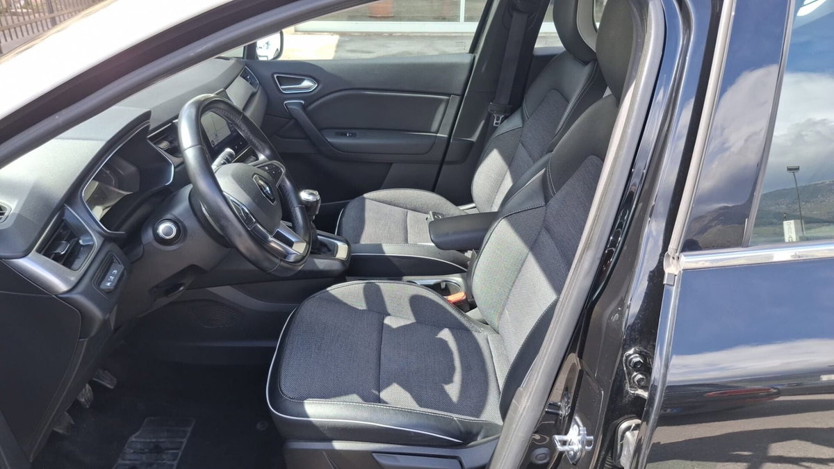 Renault Captur Blue dCi 115 CV EDC Intens (6)