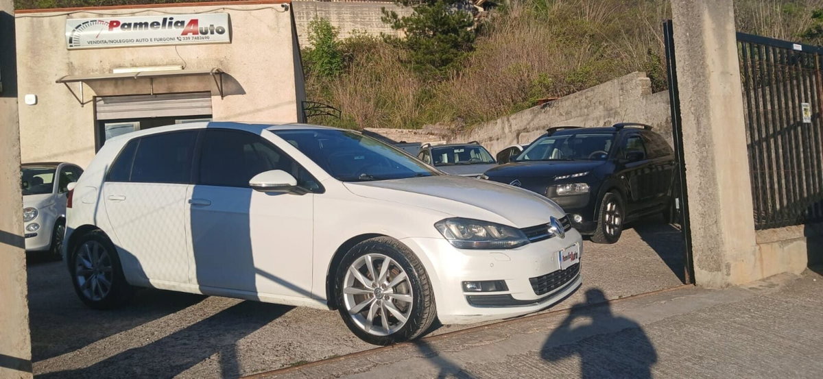 Volkswagen Golf 2.0 TDI 5p. Highline BlueMotion Technology (5)