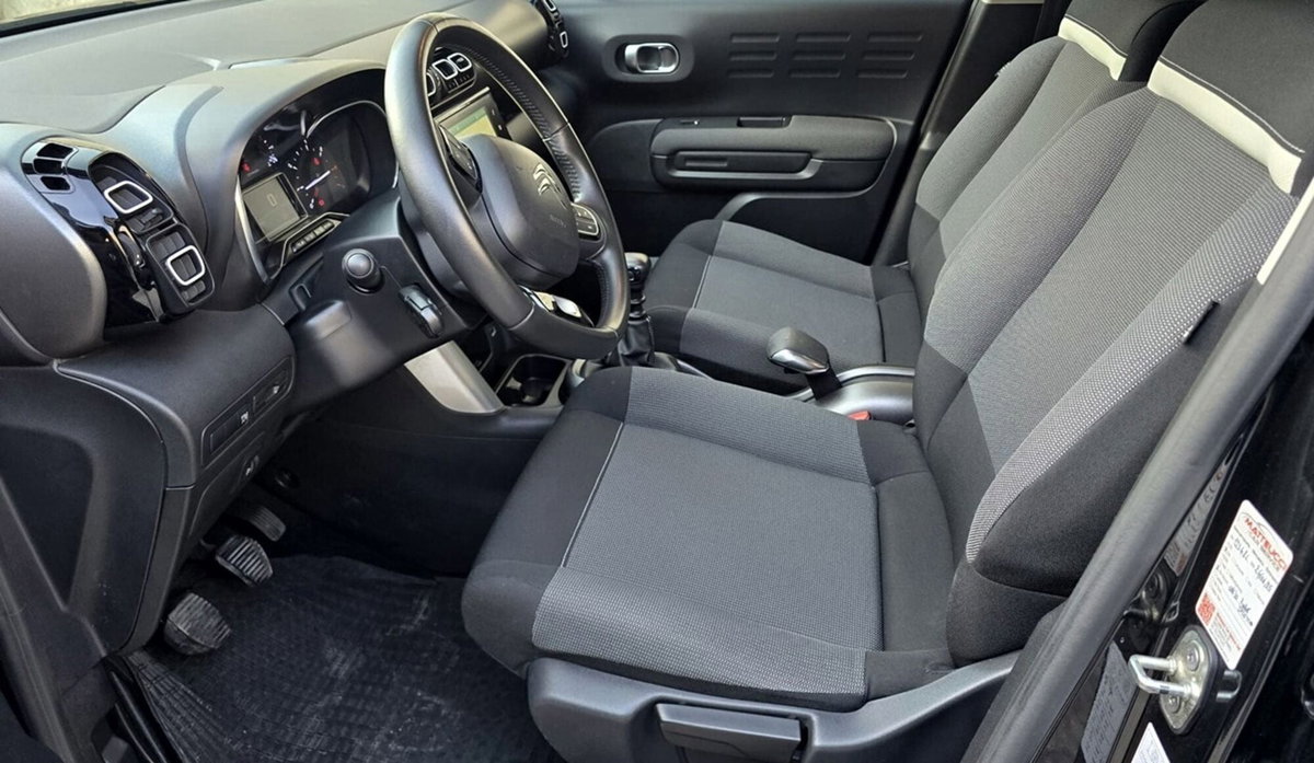 Citroen C3 Aircross BlueHDi 100 S&S Shine (9)