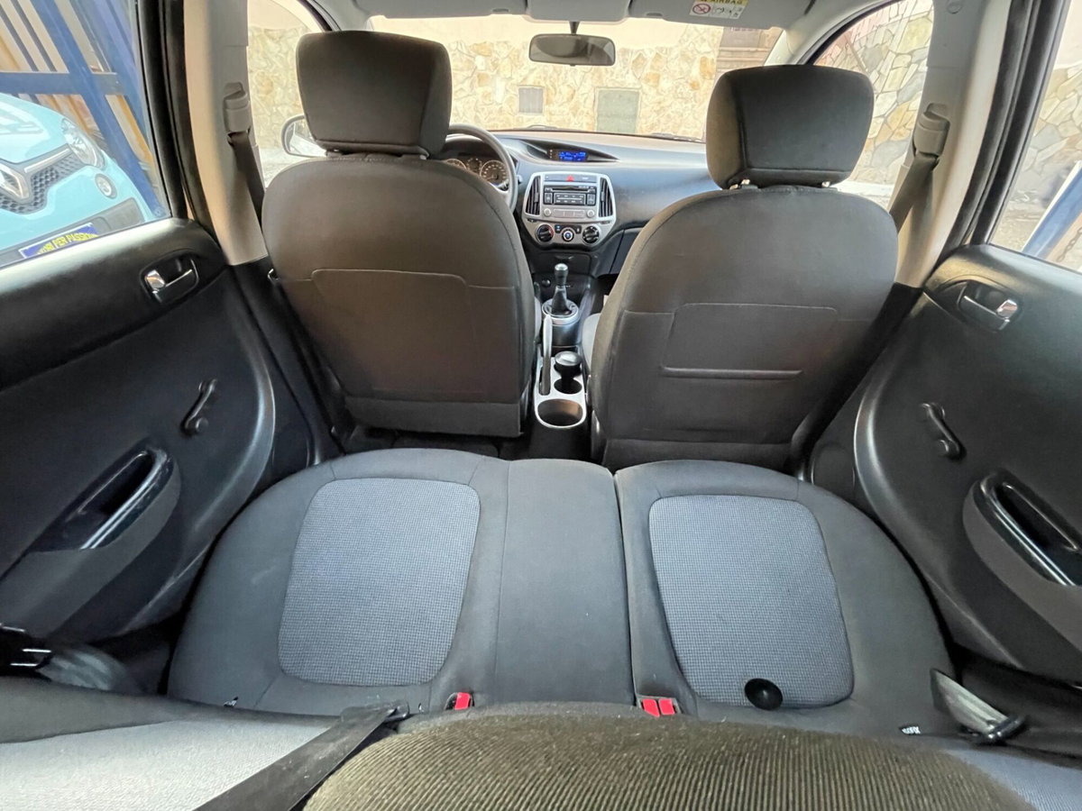 Hyundai i20 1.2 5p. Classic (12)