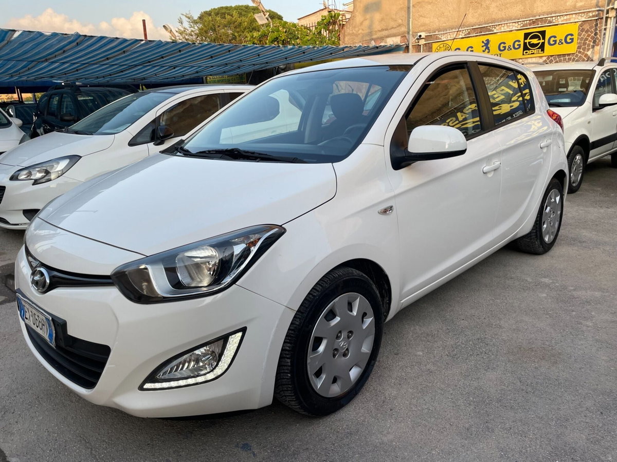 Hyundai i20 1.2 5p. Classic (8)
