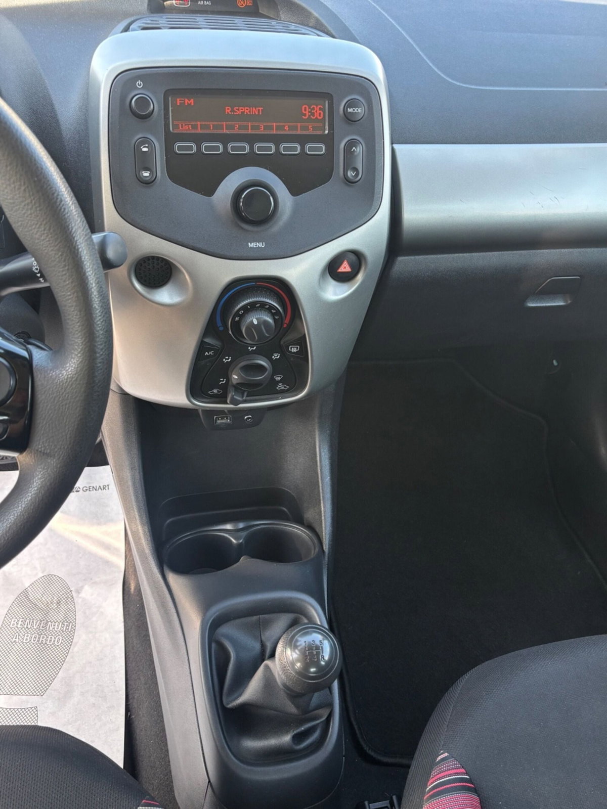 Citroen C1 Airscape C1 Airscape VTi 68 5 porte Shine (16)