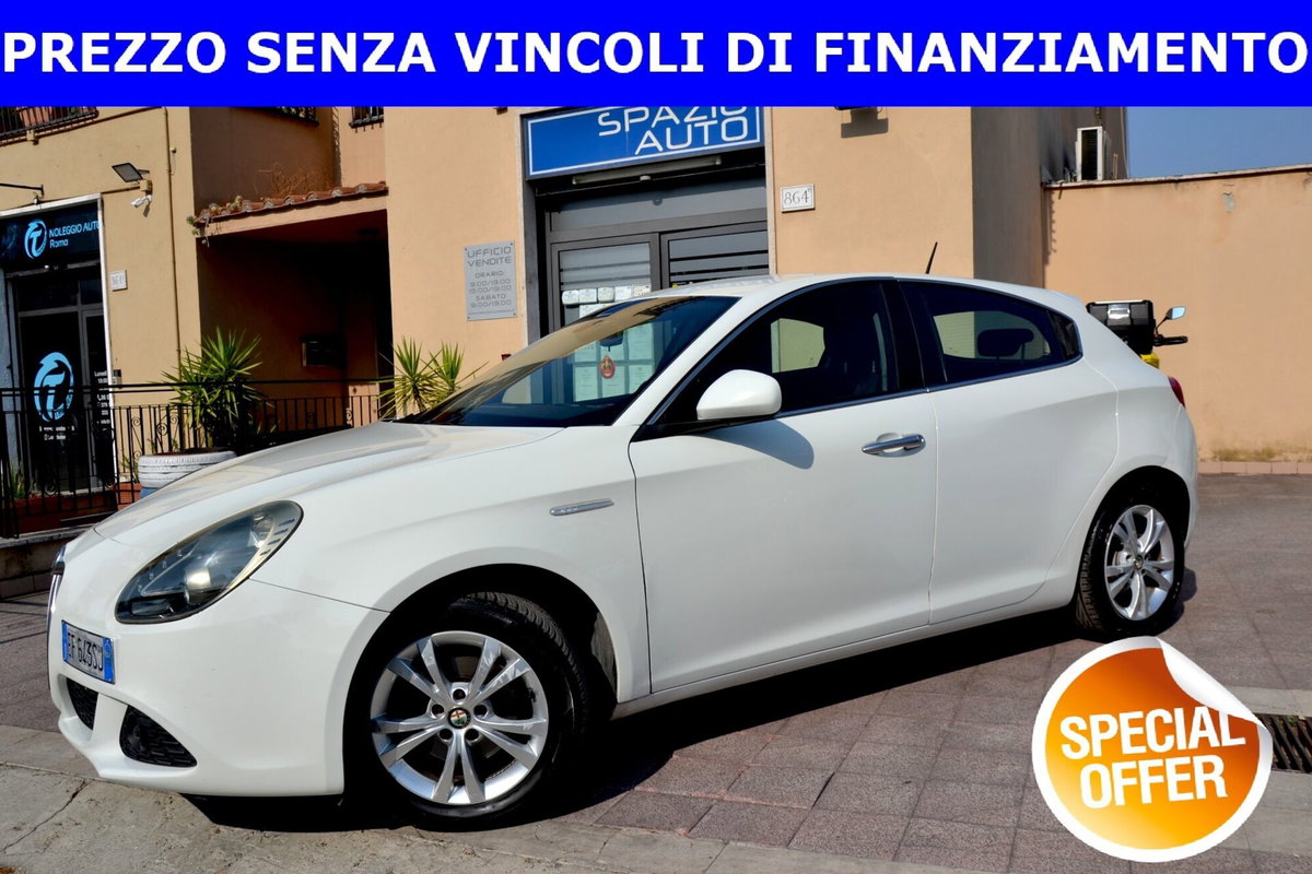 Alfa Romeo Giulietta 1.6 JTDm-2 Distinctive (2)