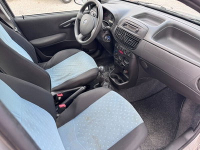 Fiat Punto 1.2 5 porte Active Natural Power (17)