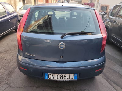 Fiat Punto 1.2i cat 5 porte ELX (4)