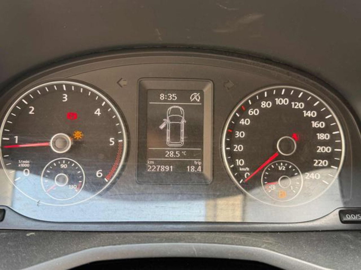 Volkswagen Caddy 2.0 TDI 122 CV Style Maxi (10)