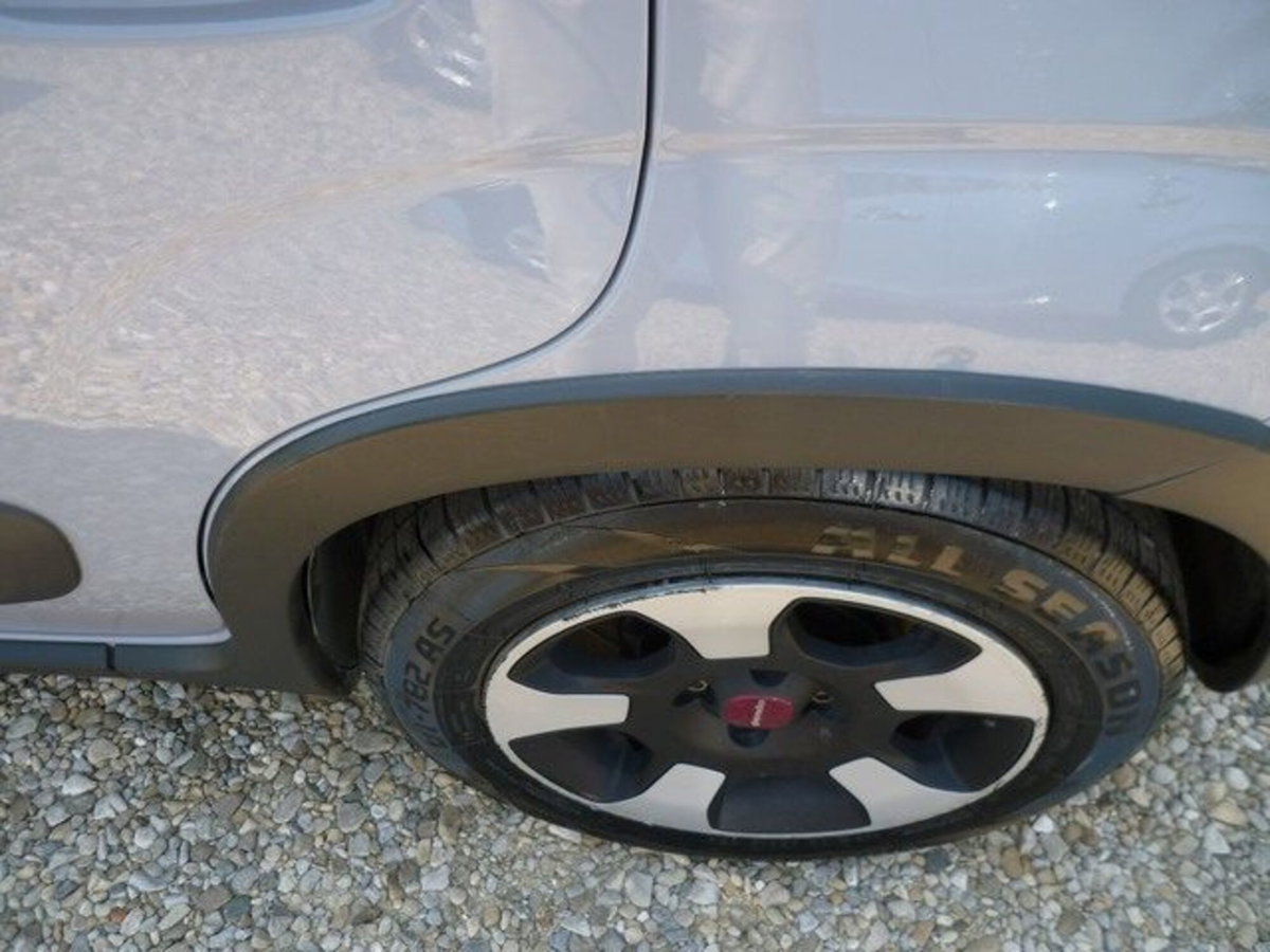 Fiat Panda 1.0 FireFly S&S Hybrid City Cross (15)