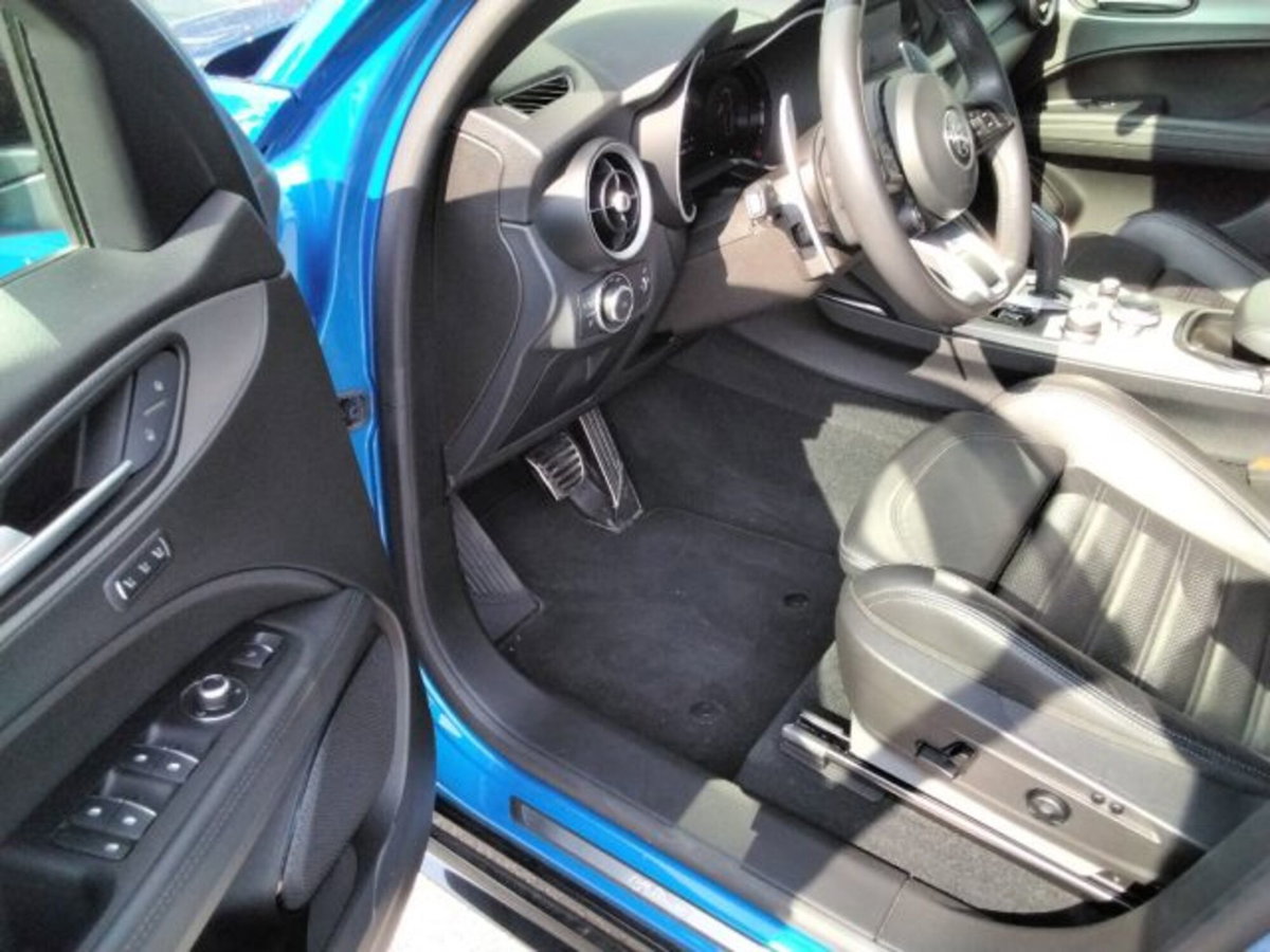 Alfa Romeo Stelvio Stelvio 2.2 Turbodiesel 210 CV AT8 Q4 Veloce (14)