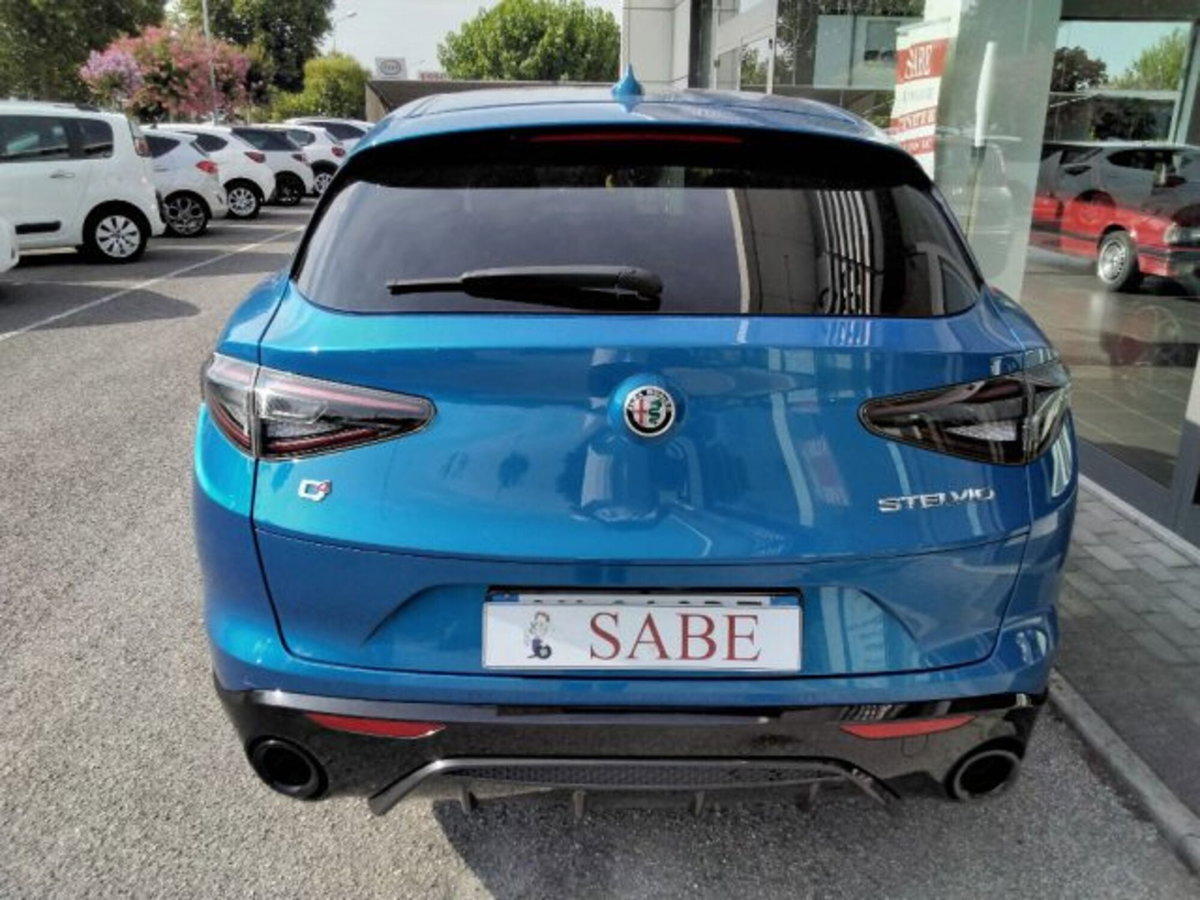 Alfa Romeo Stelvio Stelvio 2.2 Turbodiesel 210 CV AT8 Q4 Veloce (7)